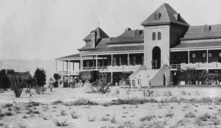 From mules to electric streetcars: 145 years of Tucson transit