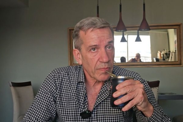 Teniente General Juan Martìn Paleo: "Petri encarna un relato payasesco"