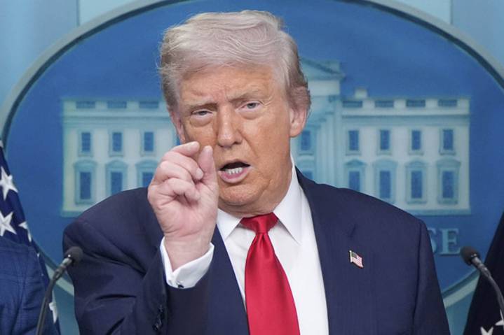 Trump lanza reproches a la OTAN por continuar comprándole petróleo a Rusia y le pone un ultimátum