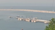 Derrame de combustóleo en muelle de Pemex Salina Cruz desata alarma entre pescadores pese a versión oficial