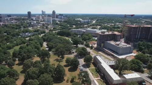 ﻿City leaders eye improvements to Raleigh's Dix Park as DHHS moves out of park buildings
