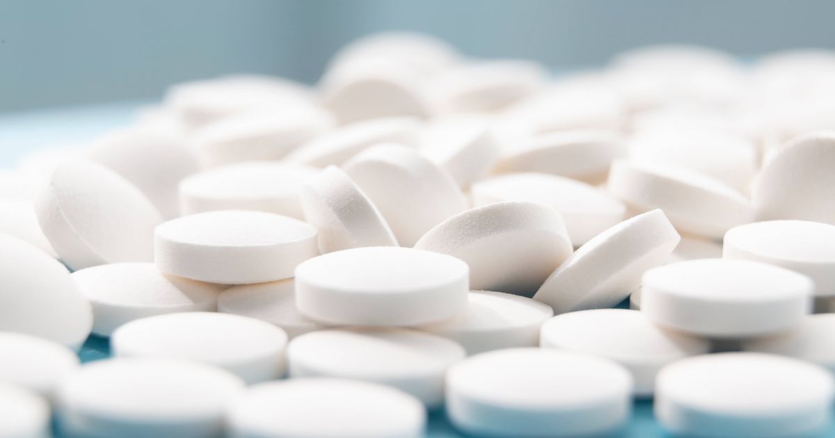 Paracetamol warning to one in three UK adults