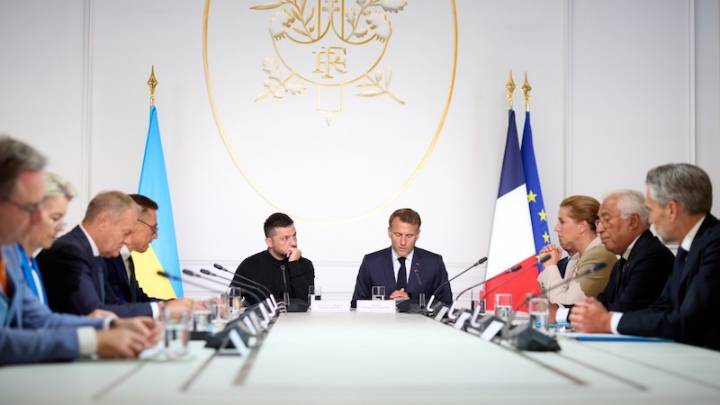 Trump Pressures Europe On Russian Oil Purchases As Coalition Looks To Finalize Ukraine ‘Reassurance Force’