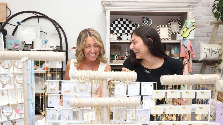 Explore the vibrant shopping scene on Wantagh Avenue
