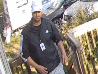 Unpermitted door-to-door sales reported in Clive