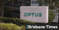 Optus CEO 'must fall on his sword'