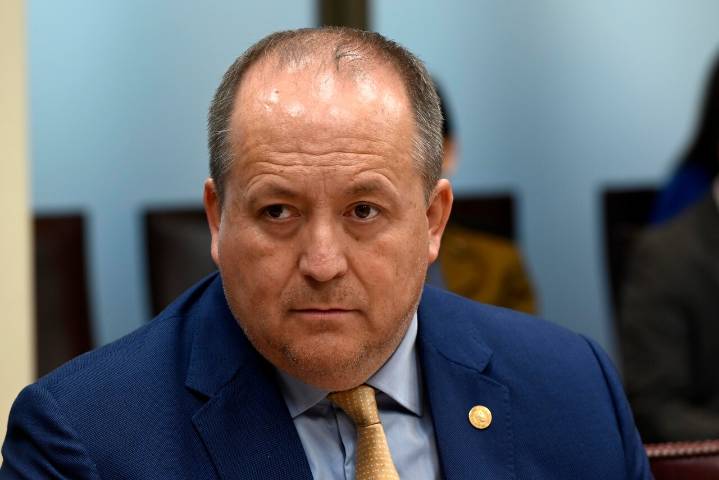 Valencia no se reunirá con Carmona (PC) y deriva solicitud Unidad en Anticorrupción: Encuentro pretendía abordar caso de Jadue