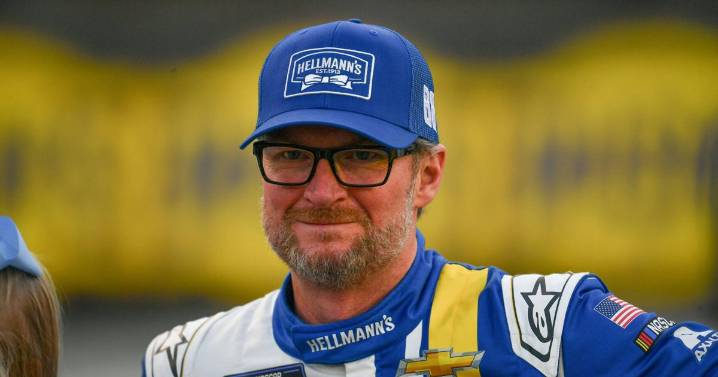 Earnhardt Jr., Elliott to appear Friday at Hard Rock Bristol