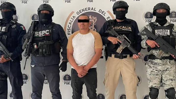 Vinculan a 'El Manotas' por secuestro de policías