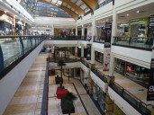 Parlamentarios ingresan proyecto que excluye a malls del cierre obligatorio en día de elecciones