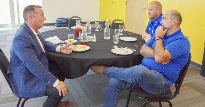 U.S. Rep. Burlison talks national issues after local manufacturing tour