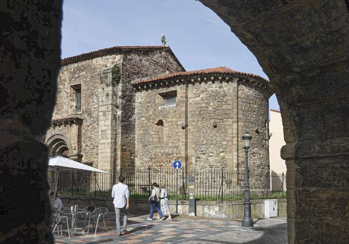 Avilés da luz verde a las obras de restauración de la iglesia románica de Sabugo