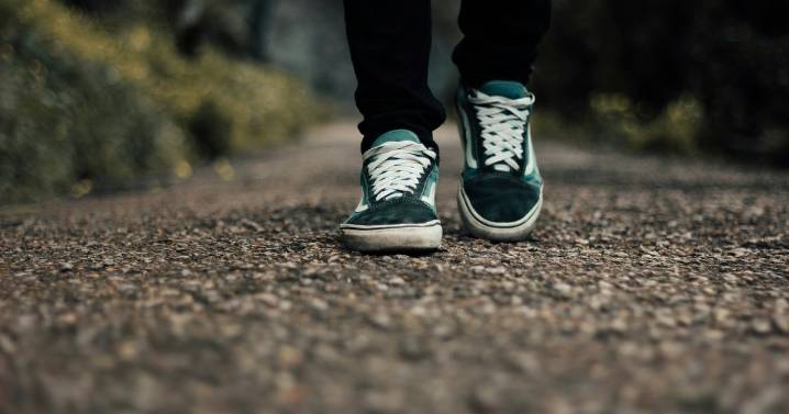 This Walking Test May Reveal Your Brain Age