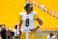 Aaron Glenn shuts down Aaron Rodgers revenge game storyline: 'it's not relevant'
