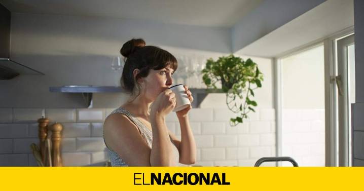 Un barista en tu cocina: cafetera semiautomática con pantalla táctil por menos de 50 euros