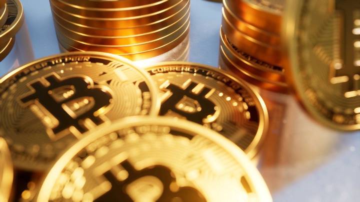 El entusiasmo duró poco en las criptomonedas: Bitcoin cae y busca sostenerse en los u$s113.000