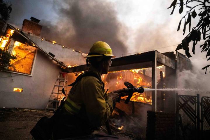 ‘Series of weaknesses’ hindered LA County’s efforts to warn, evacuate residents in Eaton fire, report says