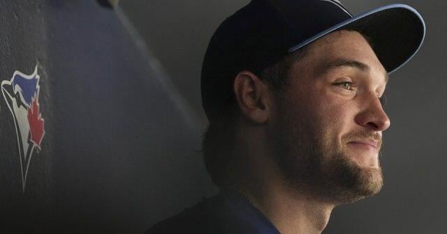 Blue Jays select Yesavage to big-league roster, designate Borucki for assignment