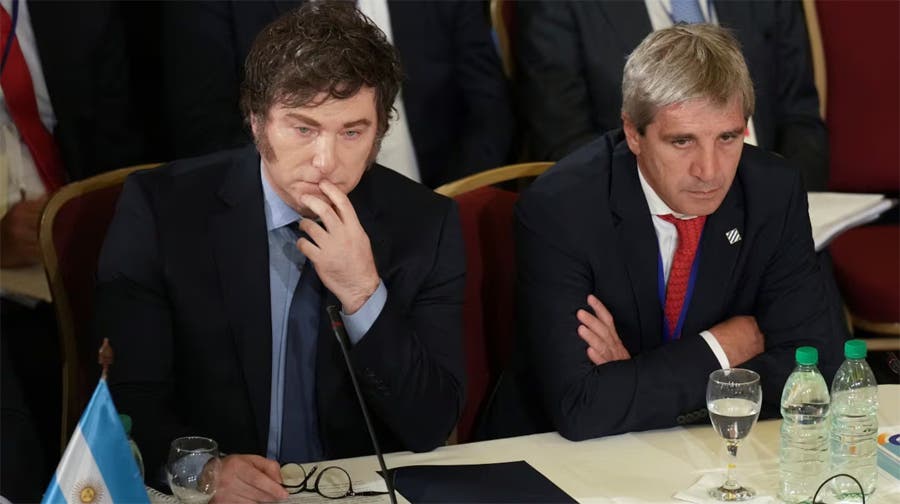 El Gobierno le anticipó al FMI que presentará un Presupuesto con más ajuste para 2026