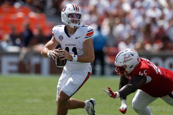 Jackson Arnold returning to Oklahoma as Auburn’s QB following a rocky stint with the Sooners