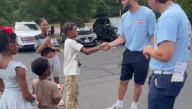 'Great to meet you': Larry Nance Jr. interacts with children at Swensons