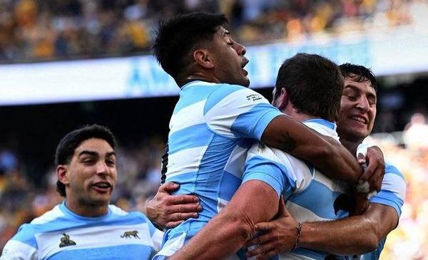 Los Pumas vencieron a Australia: aguantaron, definieron y celebraron con la gente