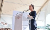 Manifestaciones marcan el informe de Sheinbaum en Jalisco: desaparecidos y productores alzan la voz