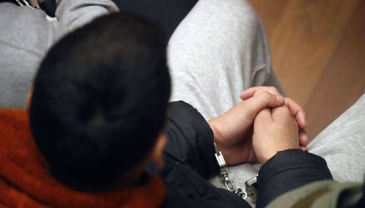 Decretan prisión preventiva para sujeto acusado de asesinar a adolescente de 16 años en Coronel