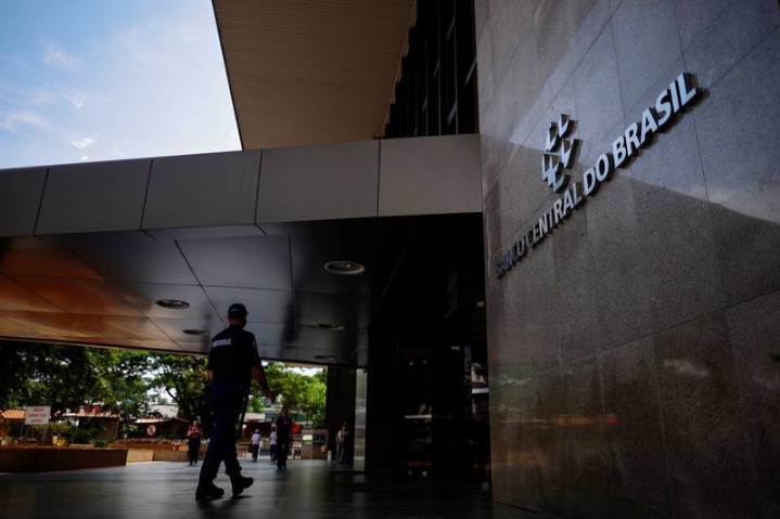 Brazil’s central bank to auction up to $1 billion with repurchase deal on Friday