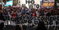 Trabajadores del Garrahan y de la UBA se manifestaron contra los vetos