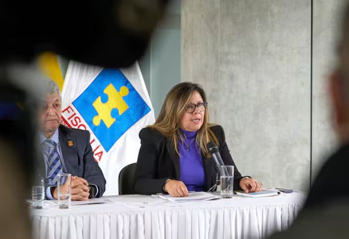 Comisión de Acusación abre indagación preliminar a Fiscal Luz Adriana Camargo por caso UNGRD
