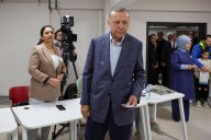 Trump le dice a Erdogan que le gustaría que Turquía «dejara de comprar petróleo» a Rusia