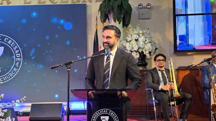 Nueva York: Zohran Mamdani lidera las encuestas rumbo a las elecciones por la alcaldía