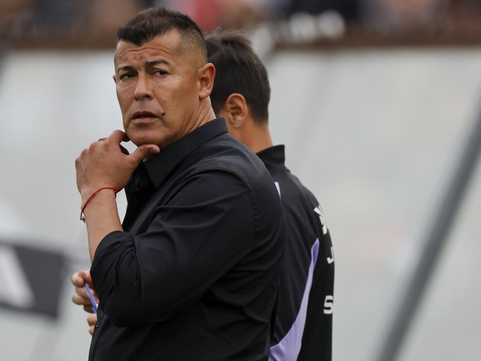 Jorge Almirón: "Colo-Colo es un equipo grande y se le debe todo el respeto"