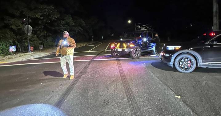 New Hampshire police say multiple gunshot victims at country club. 1 suspect in custody