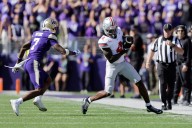 No. 1 Ohio State pulls away to beat Washington 24