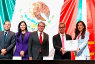 Aranceles a importaciones fuera del TLC y más impuestos a refrescos y tabaco
