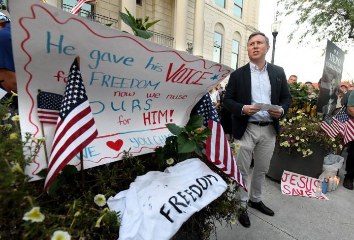Officials call for unity during Valparaiso vigil for Charlie Kirk