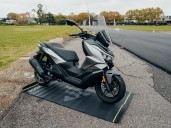 Análisis del Voge SR3: cómo anda el scooter que viene con navegador, ABS y control de tracción