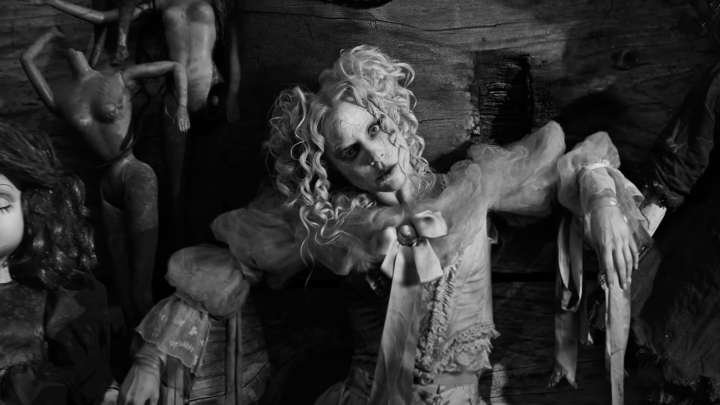 Lady Gaga en Xochimilco: La Historia Detrás de la Isla de las Muñecas donde Grabó con Tim Burton