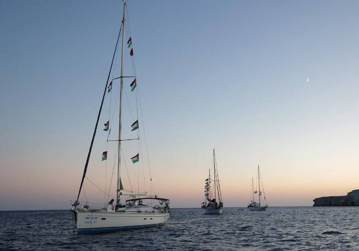 Italia y el Vaticano median para que la flotilla que va a Gaza no sufra un ataque