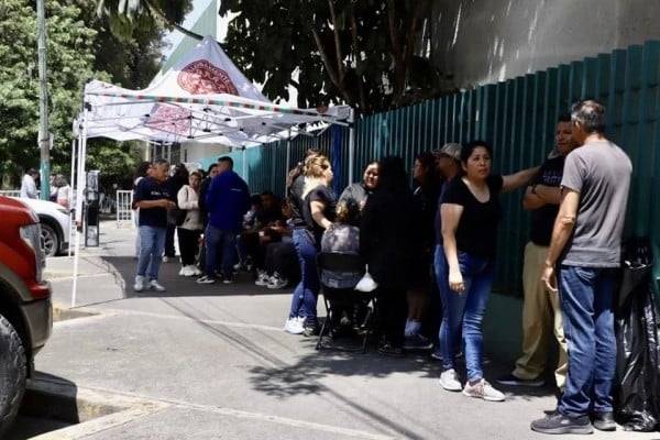 Suman 14 muertos por explosión de pipa en Iztapalapa