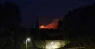 Controlado en Piñor un incendio de 15 hectáreas que amenazaba una granja