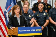 Líderes políticos de NY unen fuerzas para poner freno a la violencia política