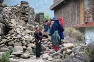 Earthquake in eastern Afghanistan destroys villages and kills 800 people, with 2,500 injured