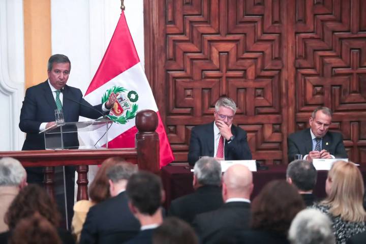 MEF reafirma que economía peruana crecerá entre 3.1% y 3.5% este año