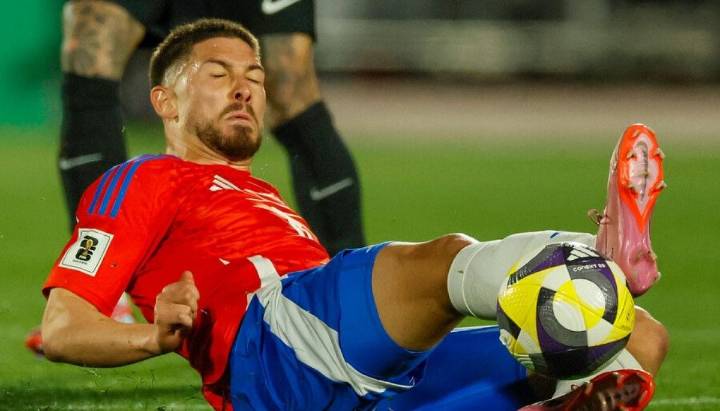 "Conoce todo el fútbol chileno": Felipe Loyola responde sobre quién debe ser el futuro DT de La Roja