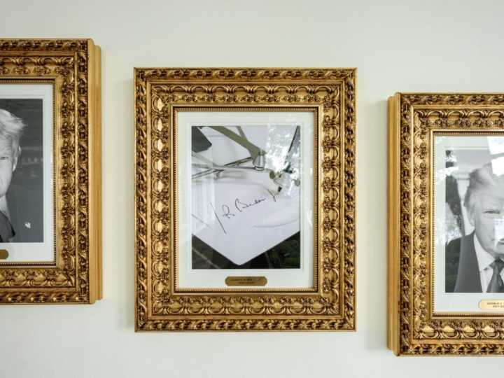 Donald Trump presentó una galería de fotos de presidentes en la Casa Blanca: de Joe Biden solo dejó su firma