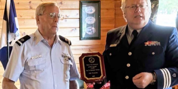 Wisconsin doctor earns prestigious Coast Guard Auxiliary award for decades of exceptional service