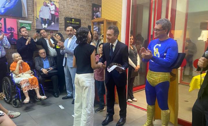 Pide Pablo Lemus que Gobierno Federal cumpla con abasto de medicamentos